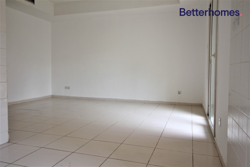 2 Bedrooms Villa in Springs 10