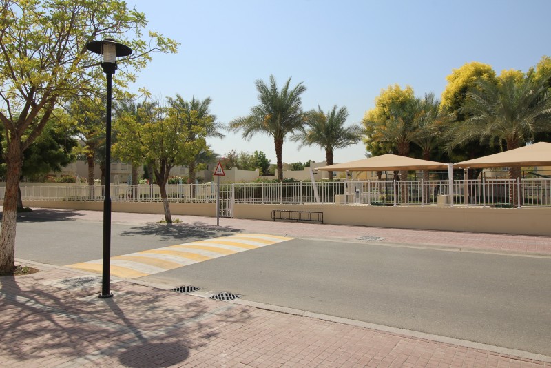 2 Bedrooms Villa in Springs 10