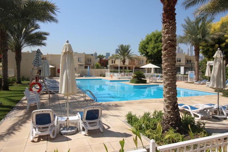 2 Bedrooms Villa in Springs 10