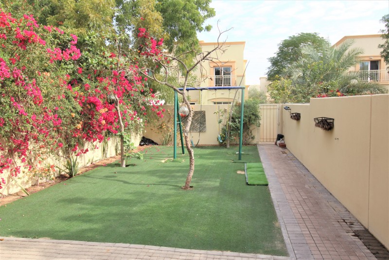 2 Bedrooms Villa in Springs 10