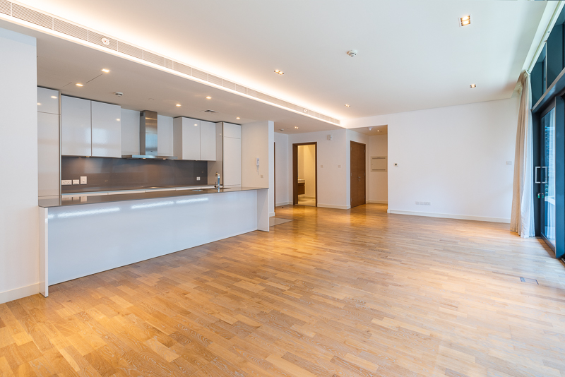 2 Bedrooms Apartment in Building 20