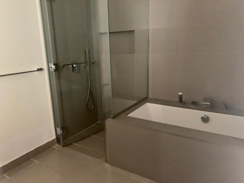 2 Bedrooms Apartment in Building 20