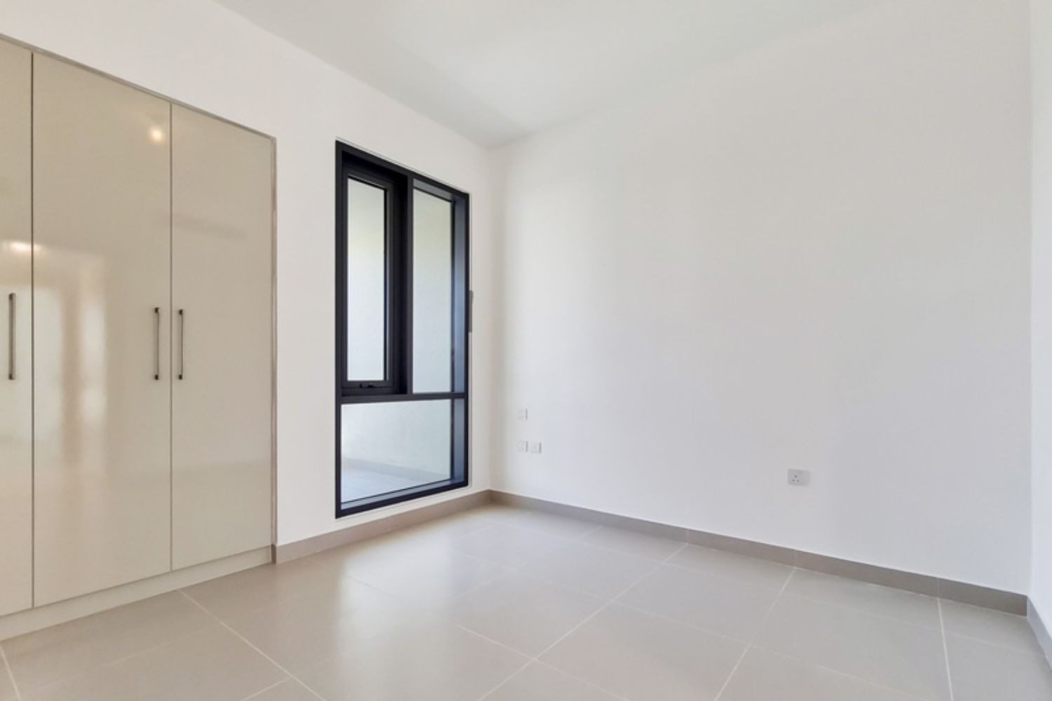 4 Bedrooms Villa in Maple 3