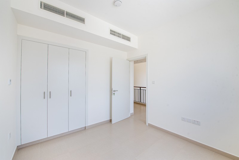 3 Bedrooms Townhouse in Noor Townhouses
