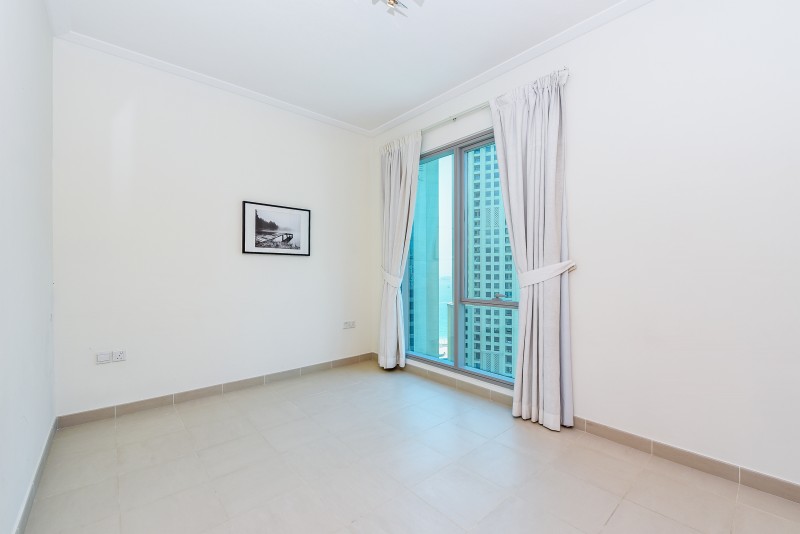 3 Bedrooms Apartment in Shemara Tower