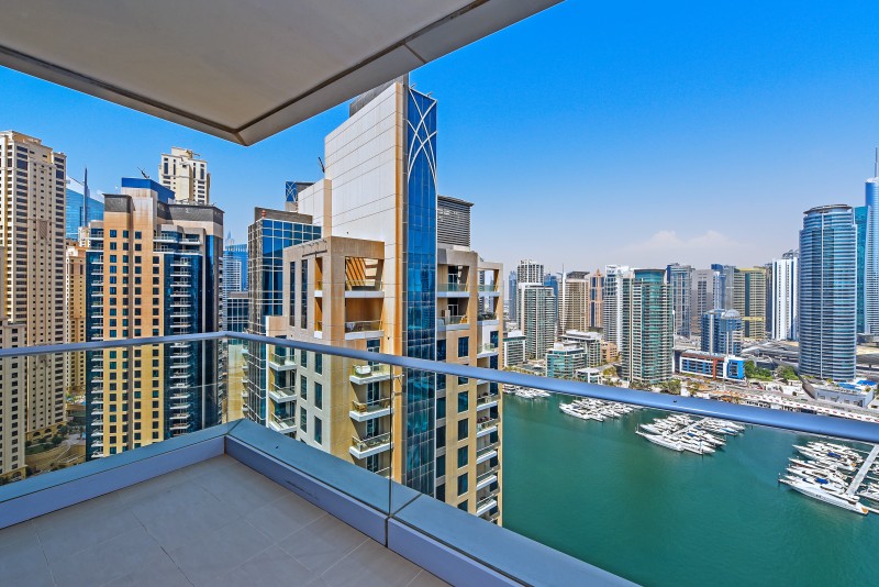 3 Bedrooms Apartment in Shemara Tower
