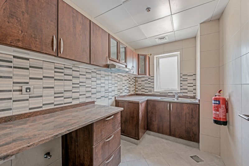 1 Bedroom Apartment in Amena 15 Building