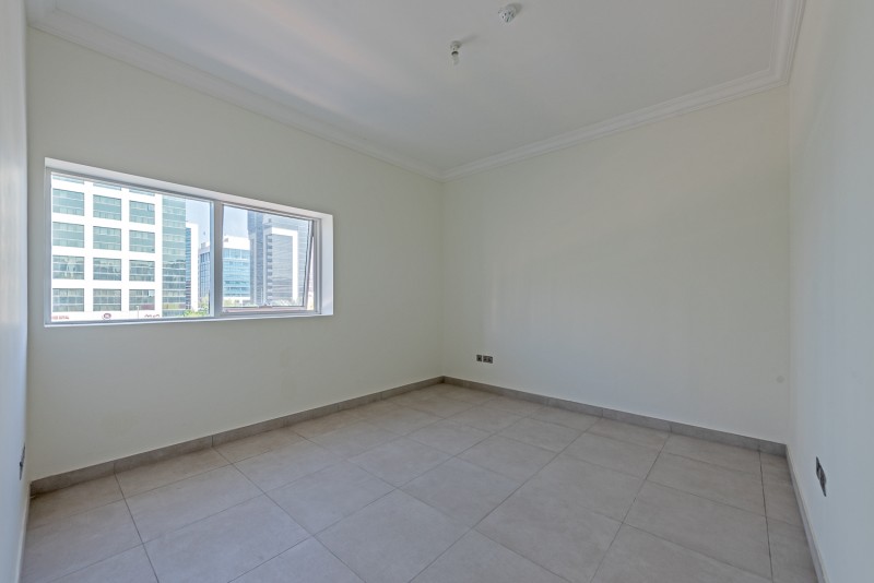 1 Bedroom Apartment in Amena 15 Building