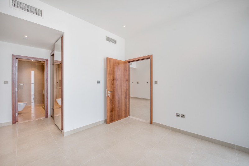 1 Bedroom Apartment in Marina Gate 2