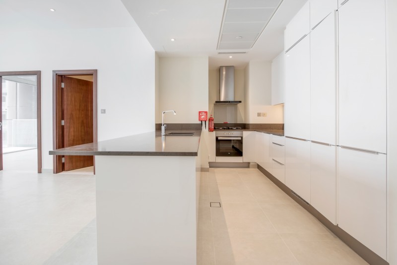 1 Bedroom Apartment in Marina Gate 2