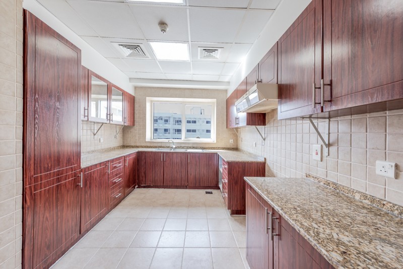 3 Bedrooms Apartment in Zubaidi Building