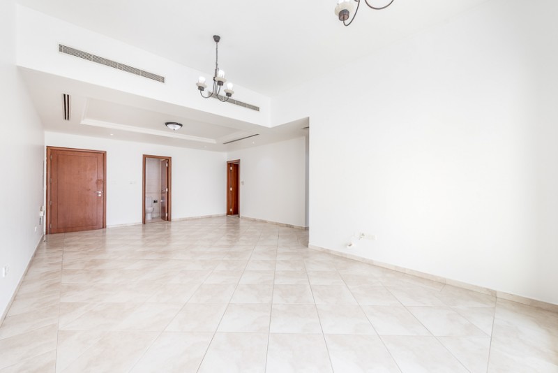3 Bedrooms Apartment in Zubaidi Building