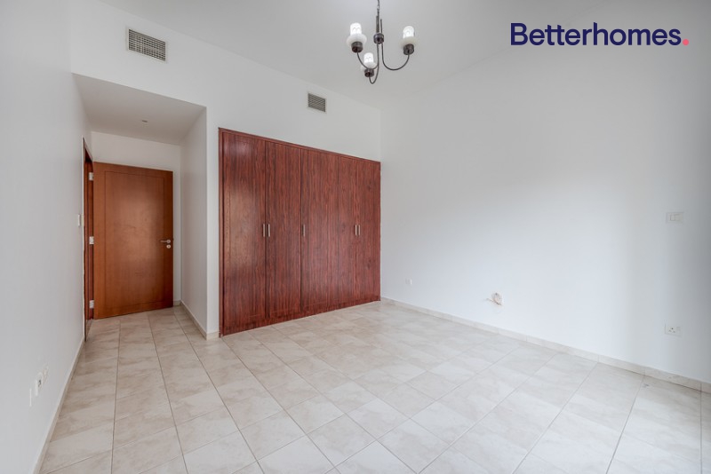 3 Bedrooms Apartment in Zubaidi Building
