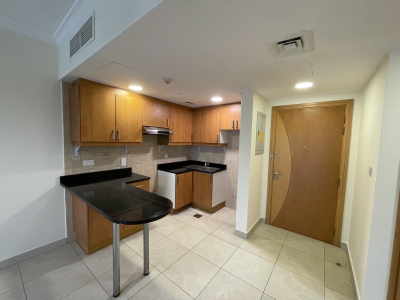 1 Bedroom Apartment in Global Lake View