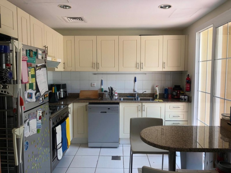 3 Bedrooms Villa in Springs 6