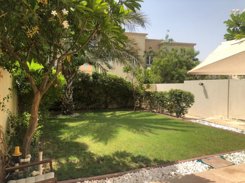 3 Bedrooms Villa in Springs 6