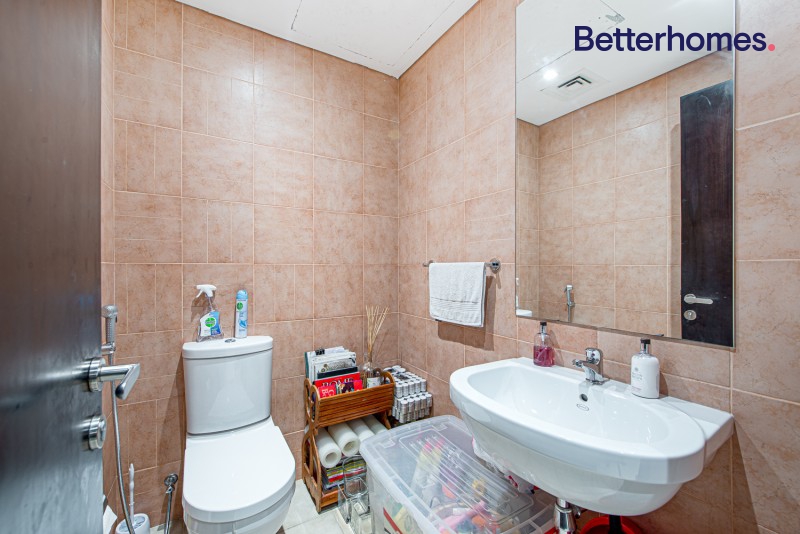 2 Bedrooms Townhouse in District 12V