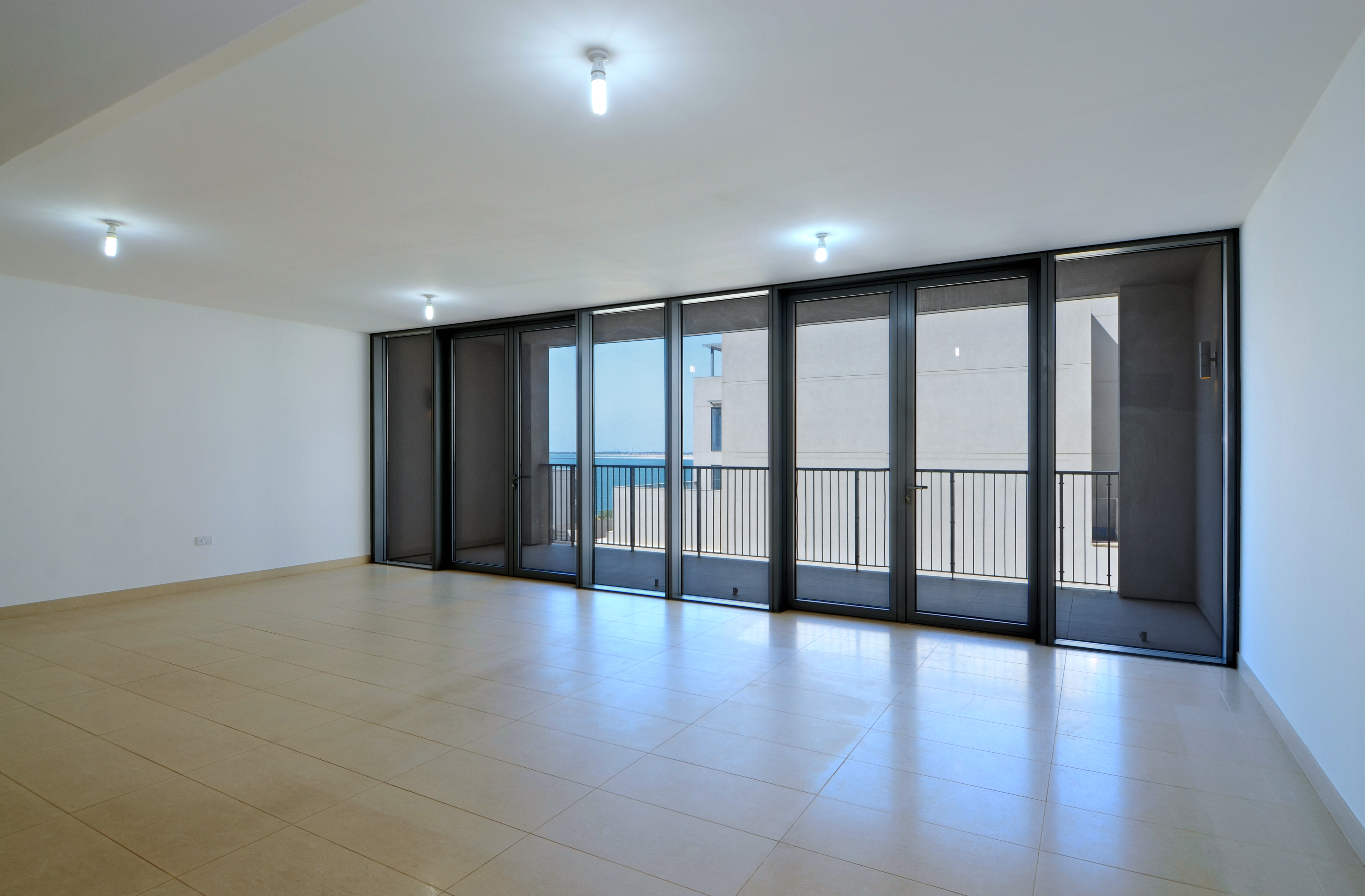 4 Bedrooms Apartment in Building B