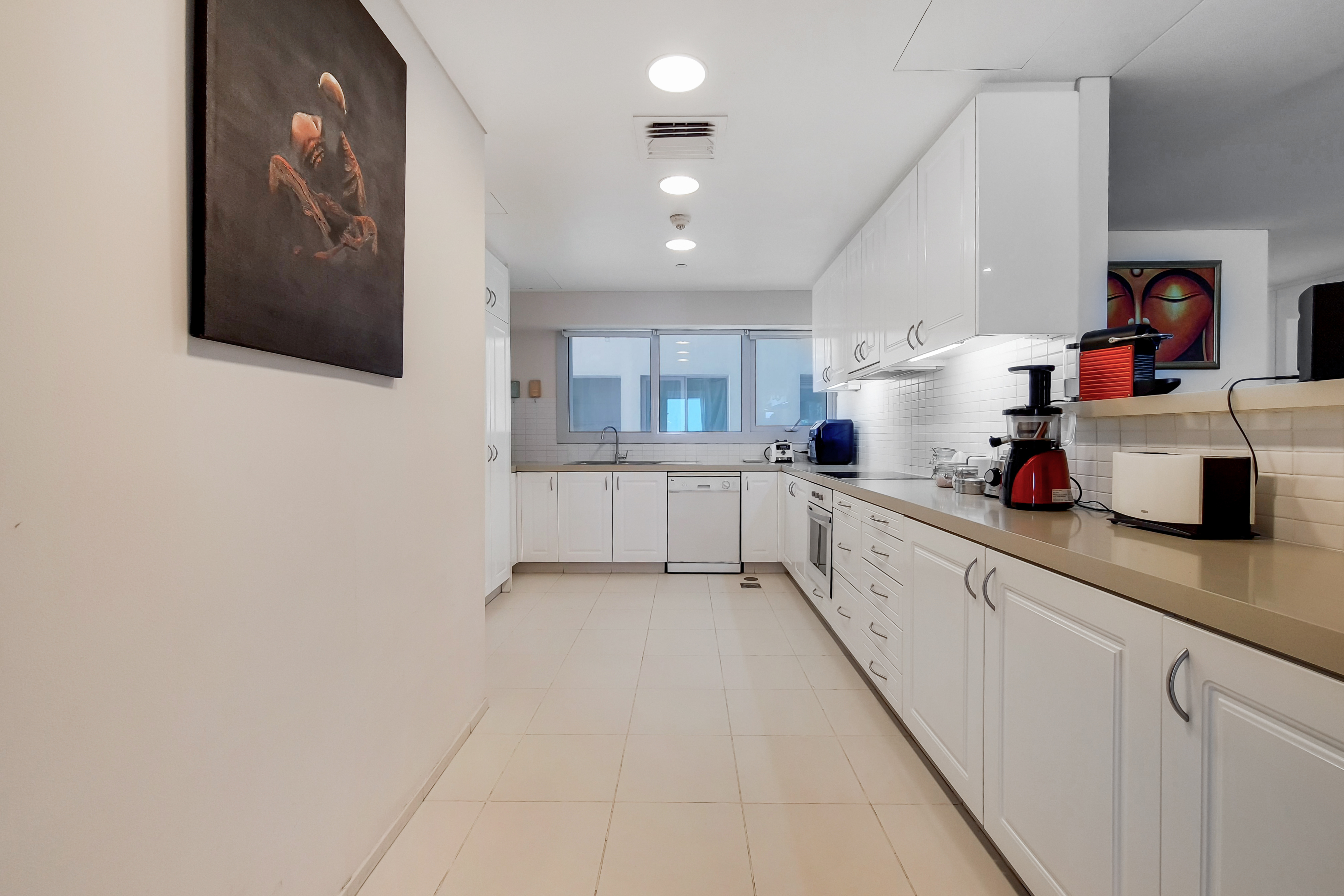 4 Bedrooms Apartment in Al Nada 2