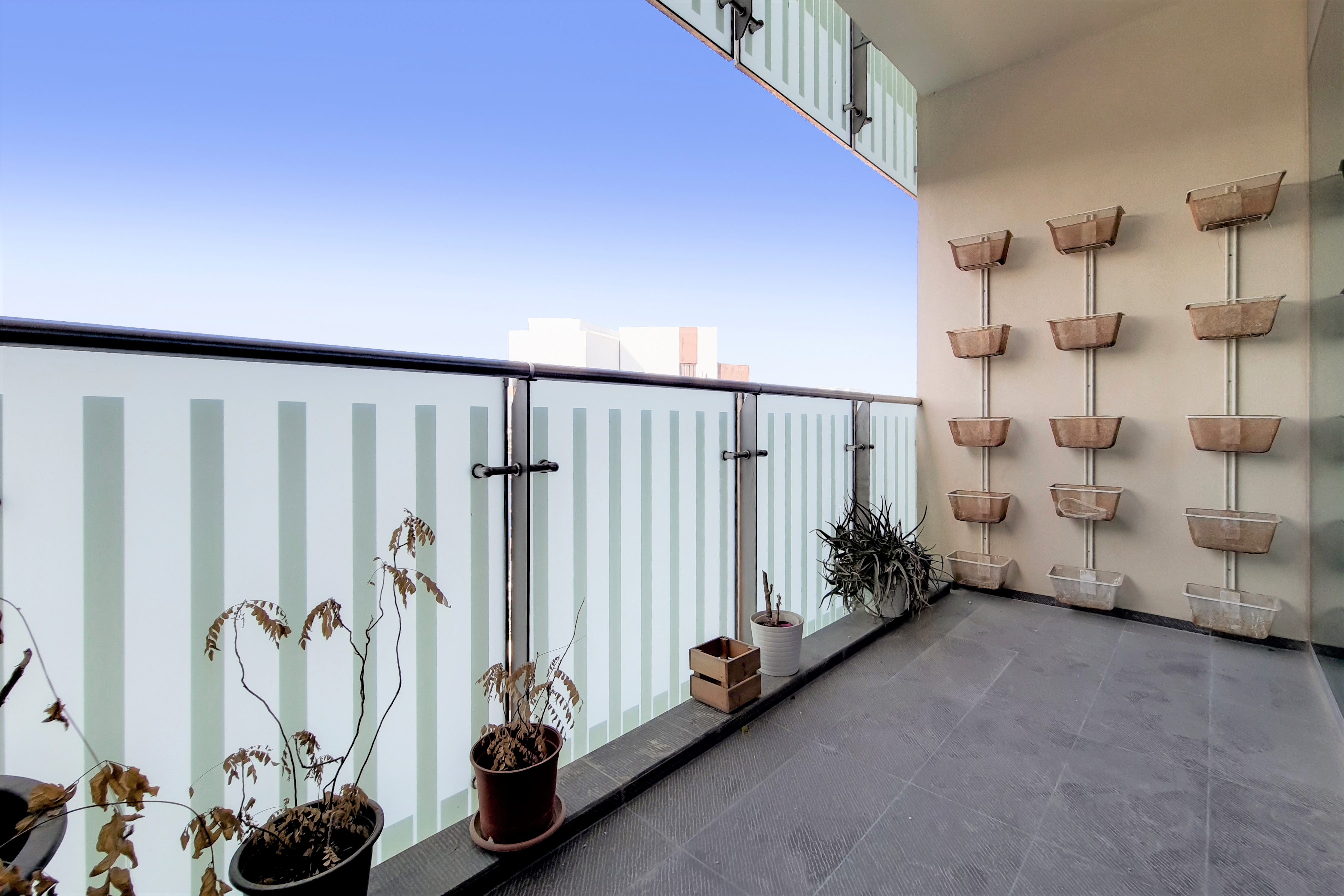 4 Bedrooms Apartment in Al Nada 2