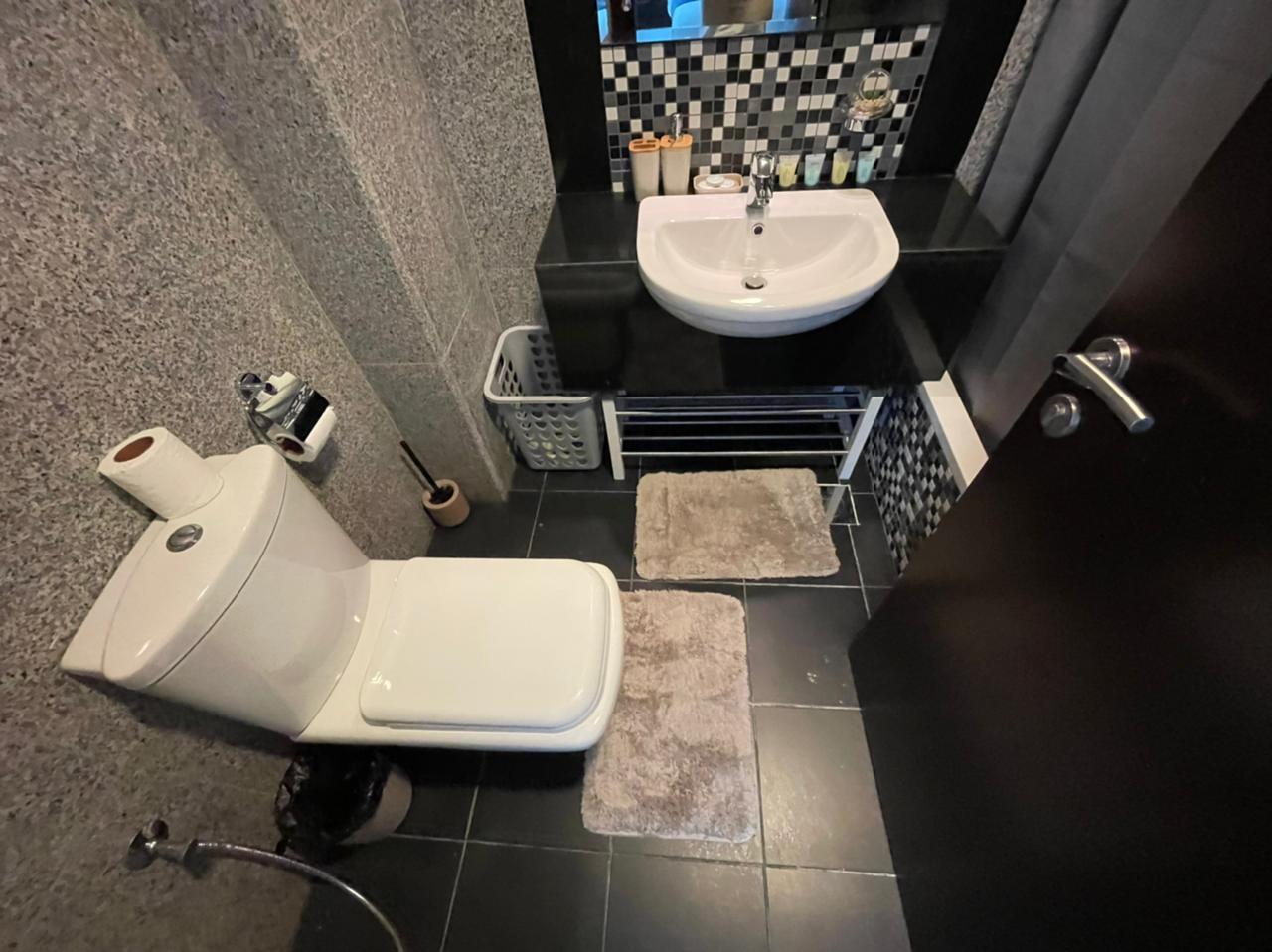1 Bedroom Apartment in Fairview Residency