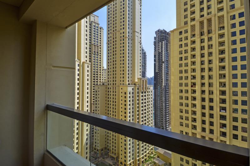 3 Bedrooms Apartment in Sadaf 5