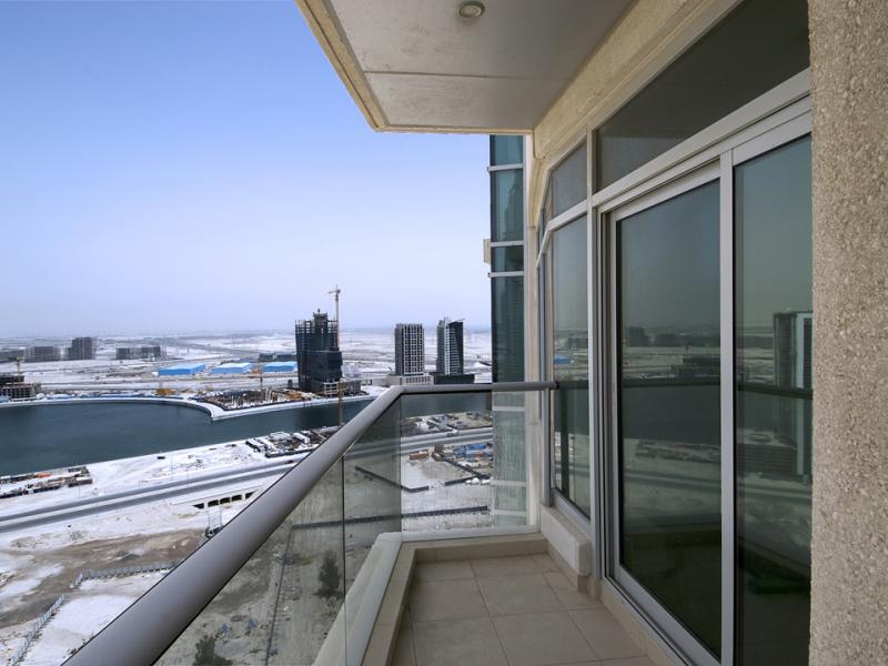 2 Bedrooms Apartment in Burj Views A