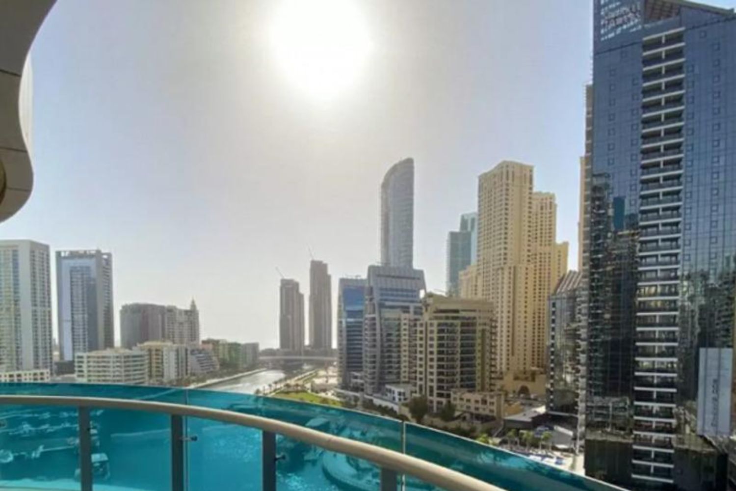 2 Bedrooms Apartment in Orra Marina