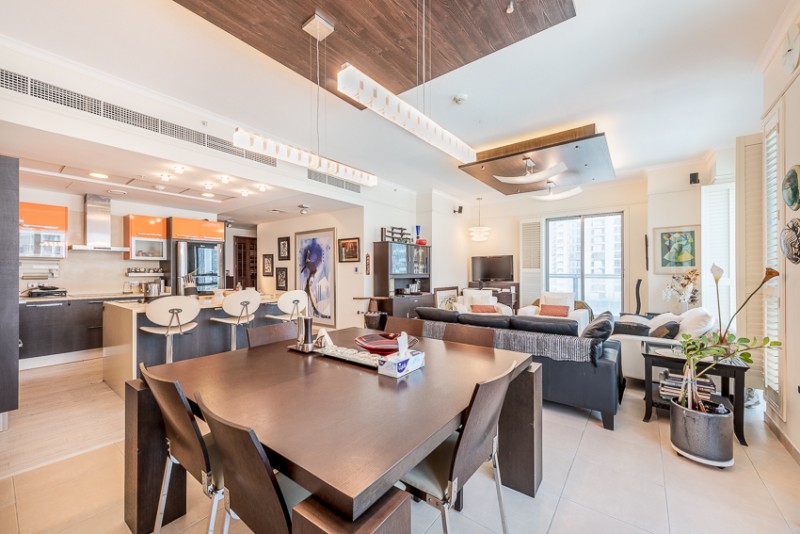 2 Bedrooms Apartment in The Residences 1