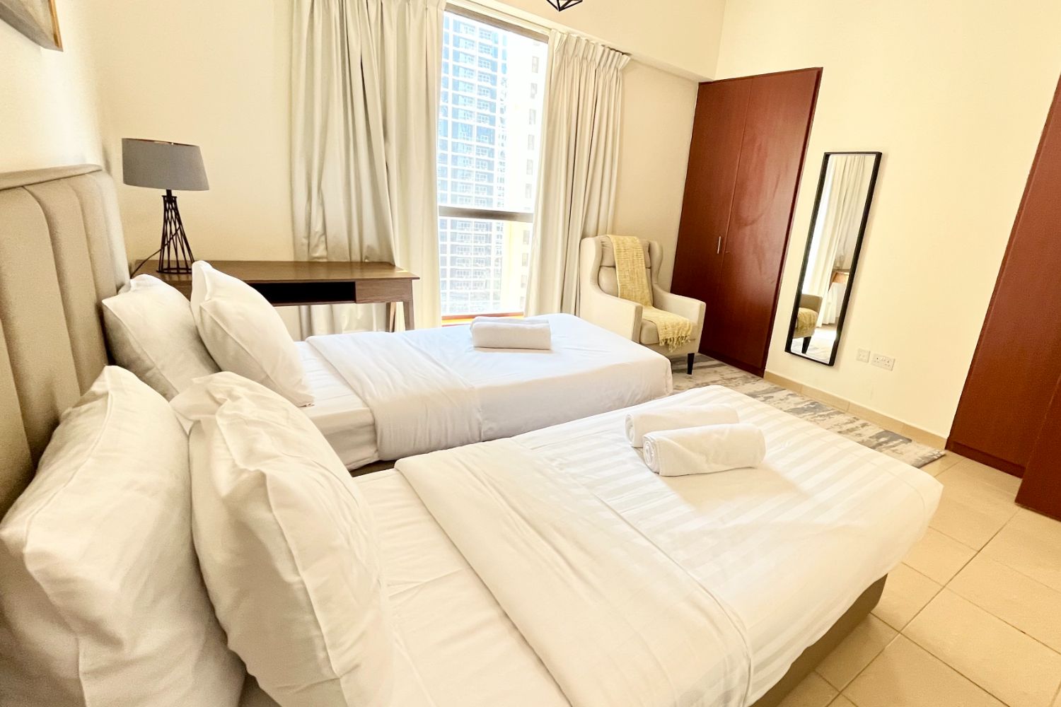 3 Bedrooms Apartment in Sadaf 4