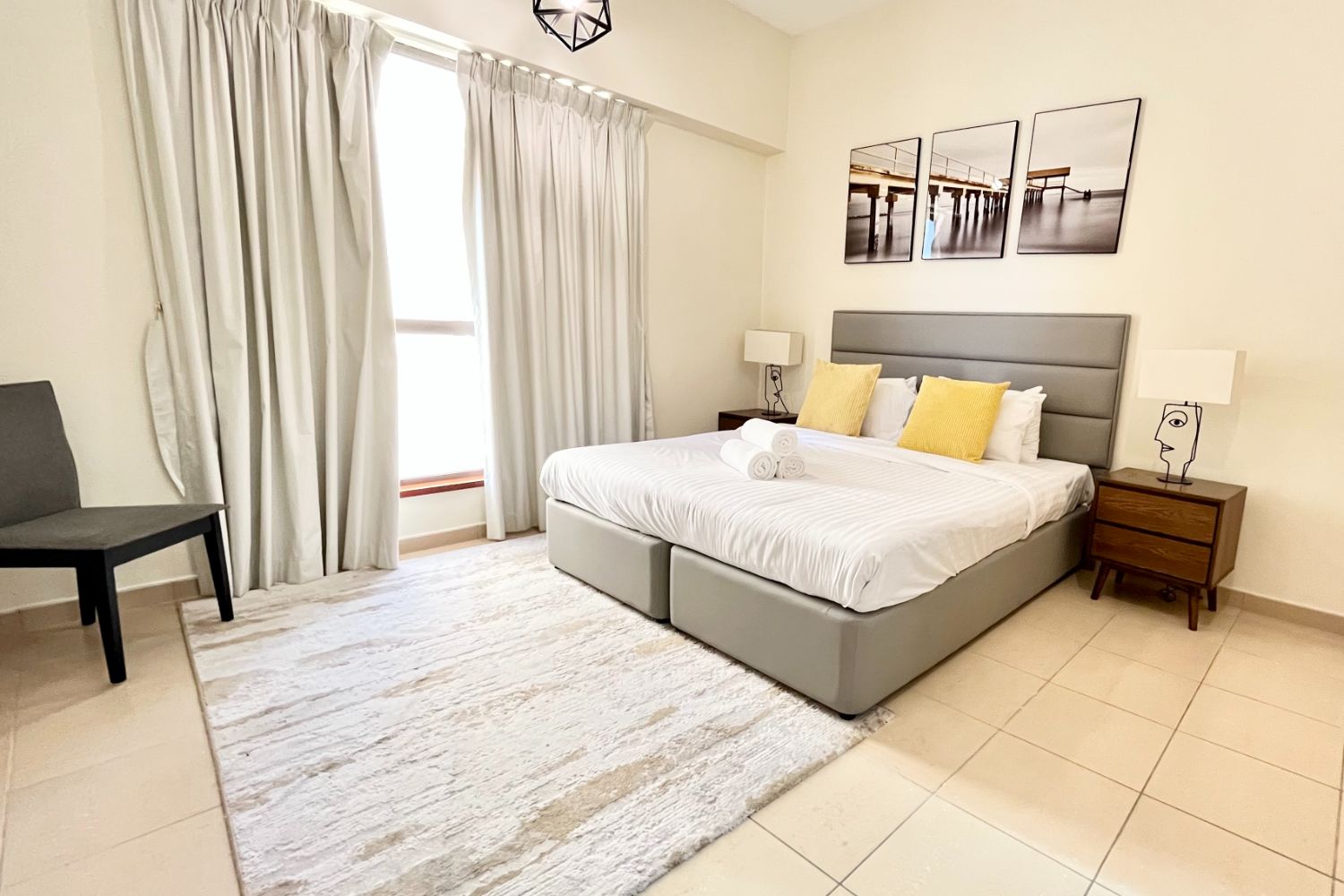 3 Bedrooms Apartment in Sadaf 4