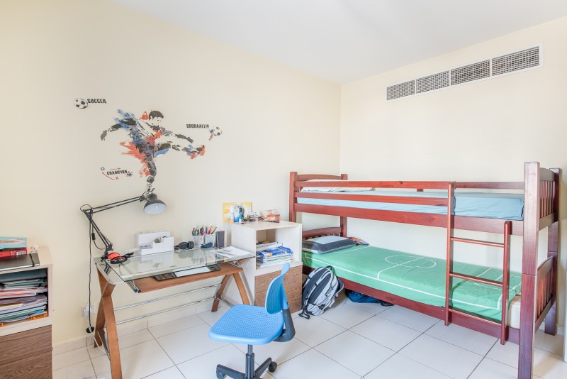 3 Bedrooms Villa in Springs 15