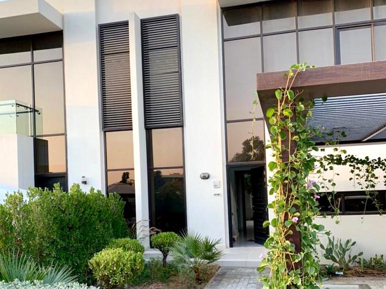 3 Bedrooms Villa in Richmond