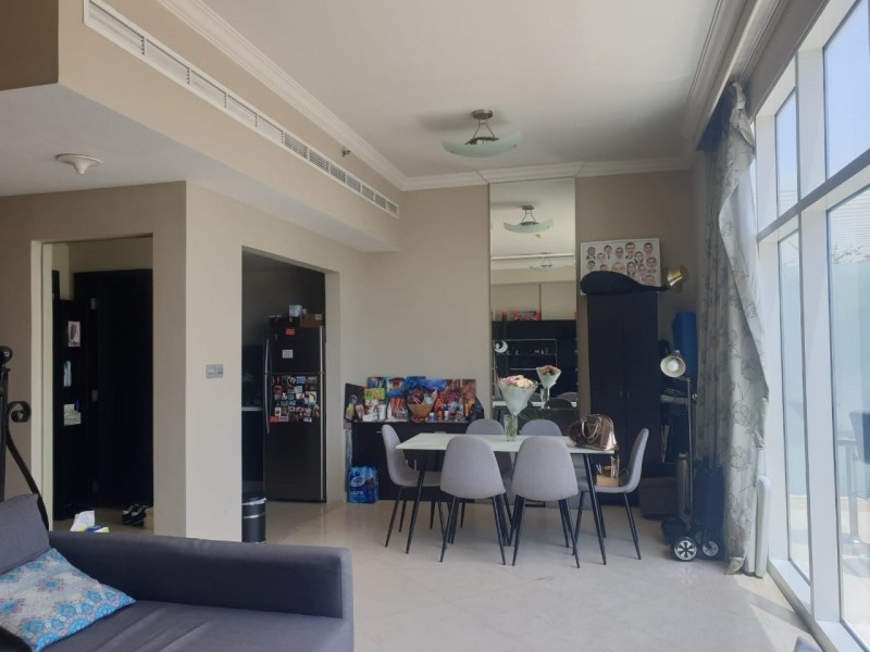 2 Bedrooms Apartment in Dorra Bay