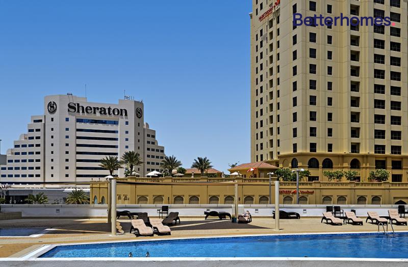 2 Bedrooms Apartment in Dorra Bay