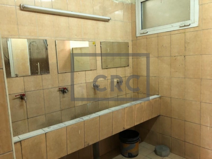labor camp for rent in al quoz 3 in al quoz: aed 350/- per person | 84 rooms | 350 capacity | bhm-r-190155. built up area 40,000 sq.ft and price 1,411,200 aed yearly. contact us to enquire about this property or book a viewing today! | 6