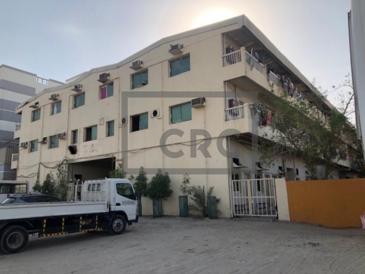 labor camp for rent in al quoz 3 in al quoz: aed 350/- per person | 84 rooms | 350 capacity | bhm-r-190155. built up area 40,000 sq.ft and price 1,411,200 aed yearly. contact us to enquire about this property or book a viewing today! | 1
