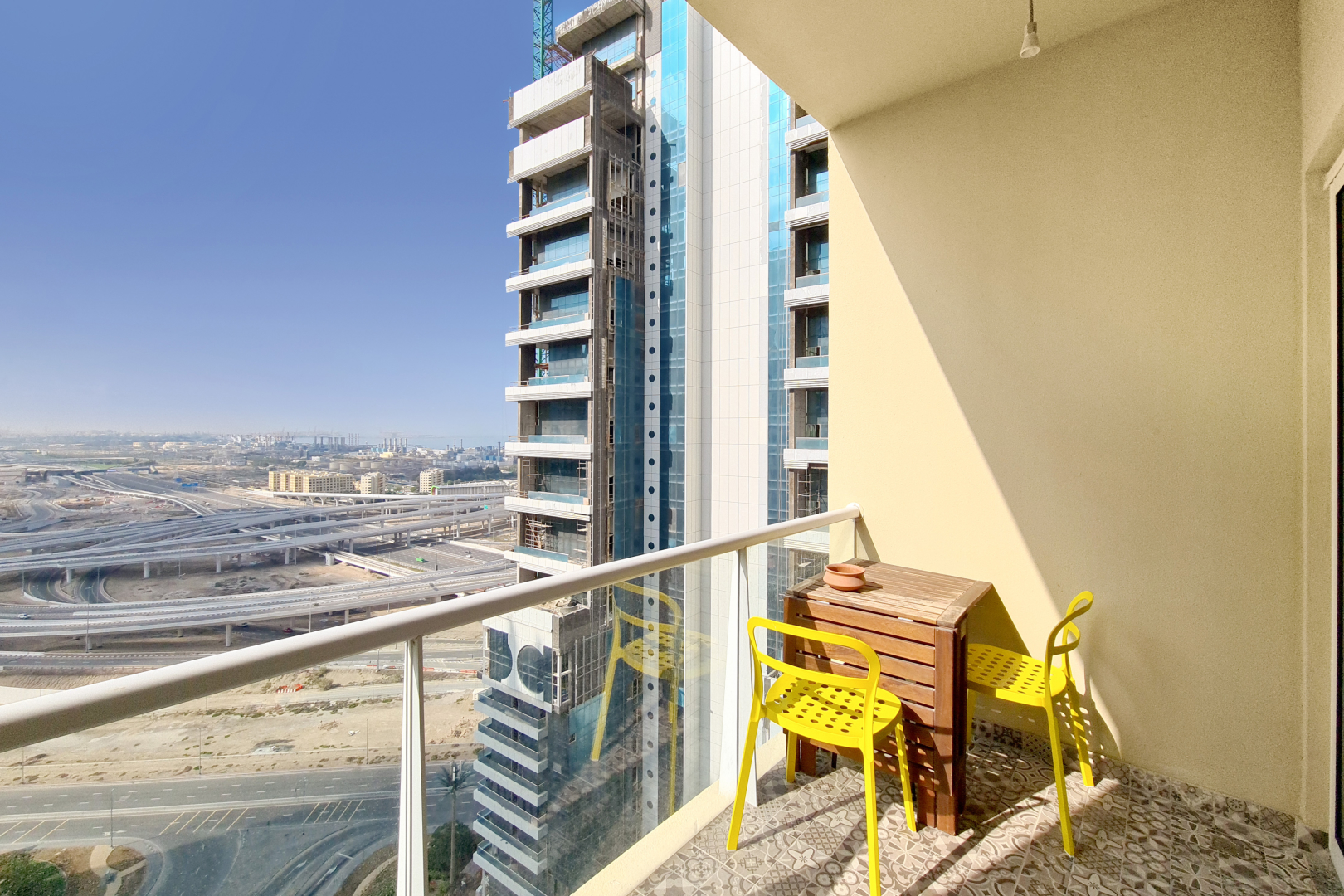  Apartment in Lake View Tower