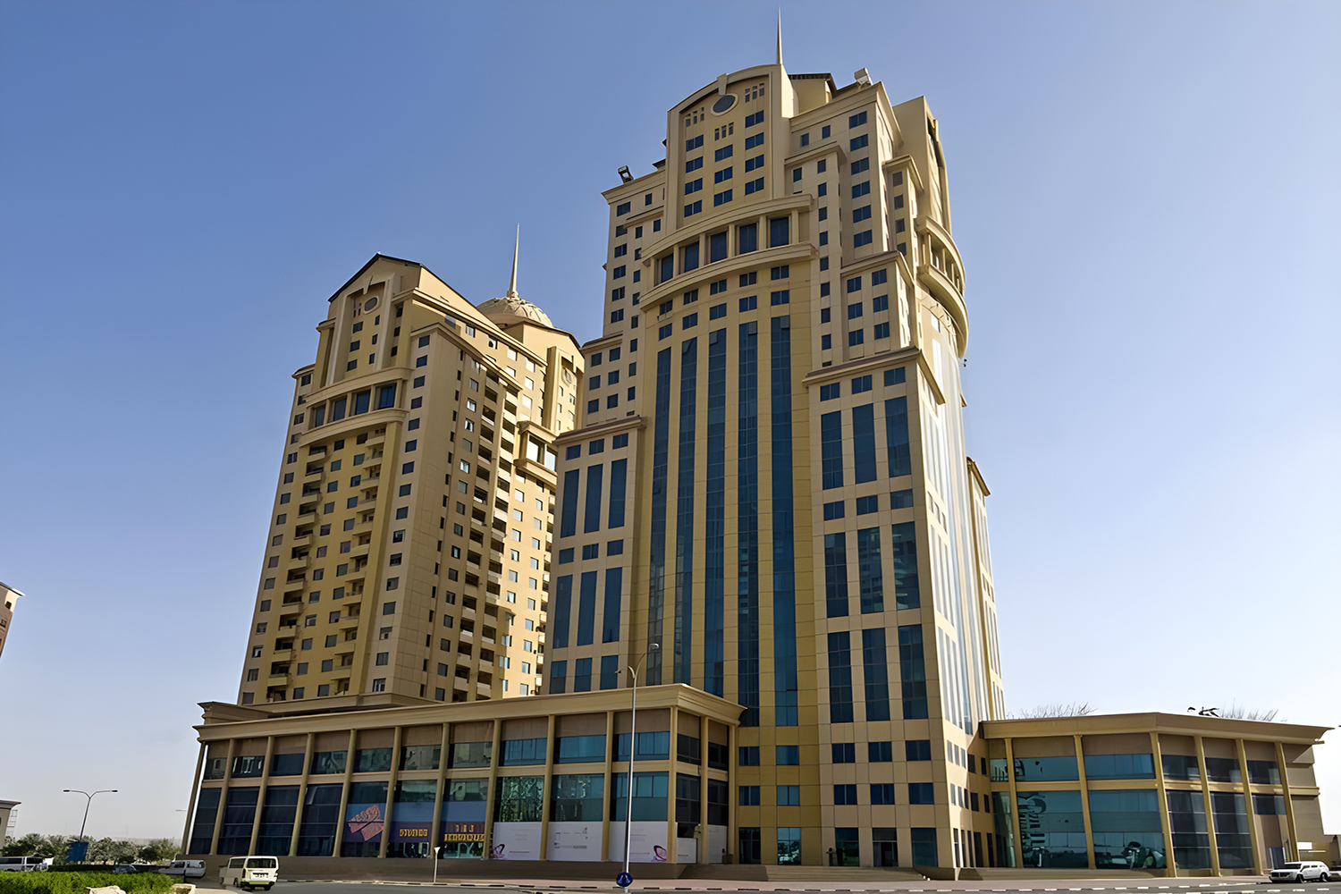  Apartment in Palace Tower 2