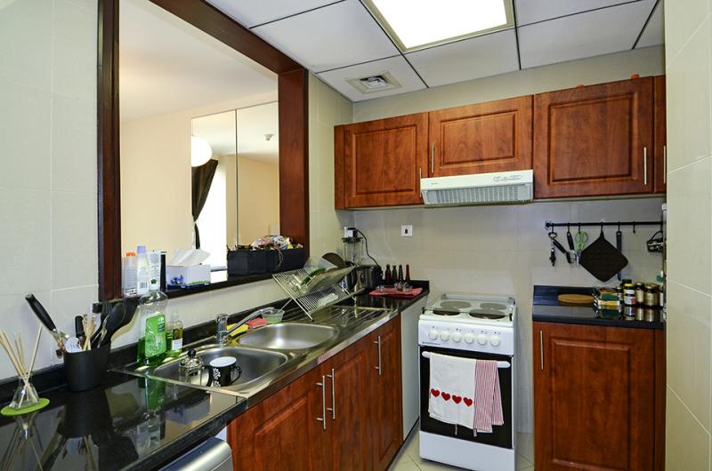  Studio in Icon Tower 2