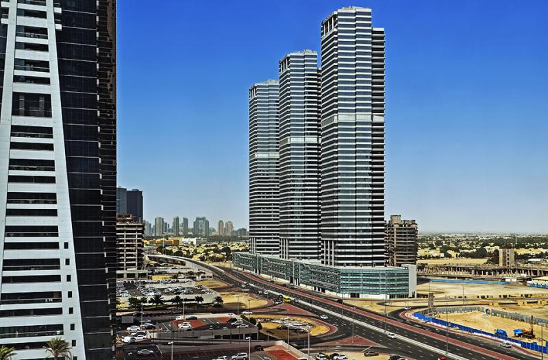 Studio in Icon Tower 2
