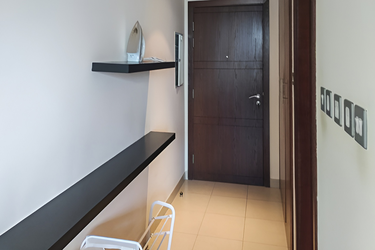  Apartment in 8 Boulevard Walk