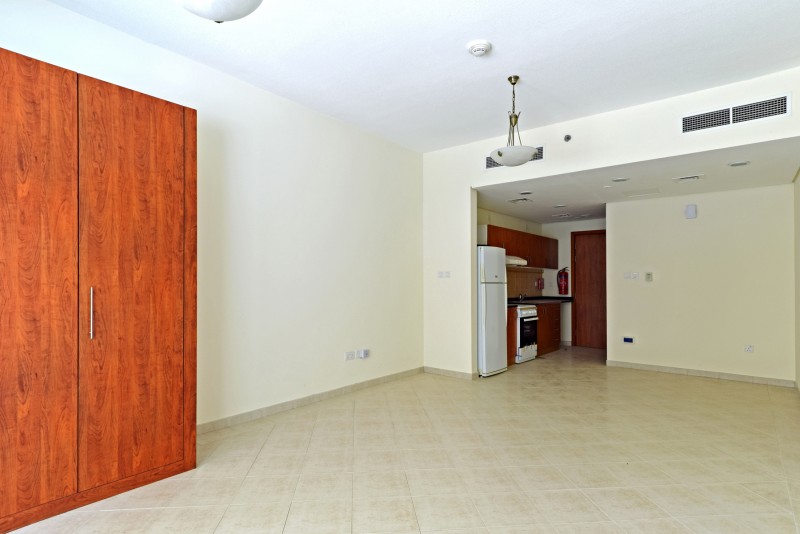  Apartment in The Crescent Tower C