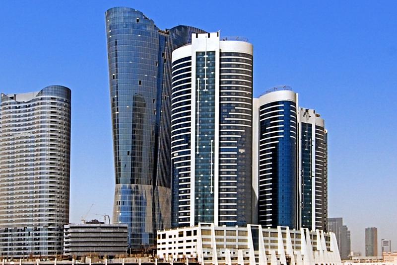 Apartment in Hydra Avenue Towers