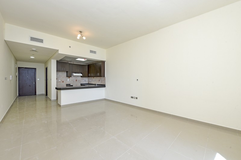 Apartment in Hydra Avenue Towers