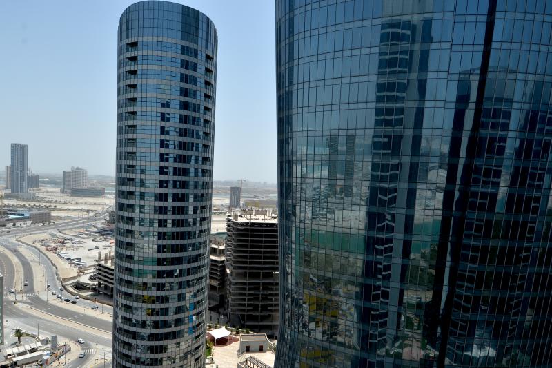  Apartment in Hydra Avenue Towers
