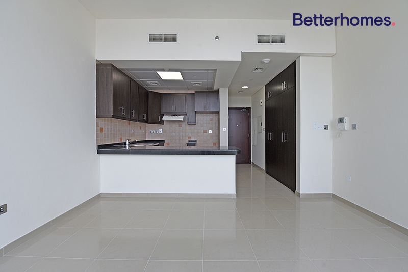 Apartment in Hydra Avenue Towers