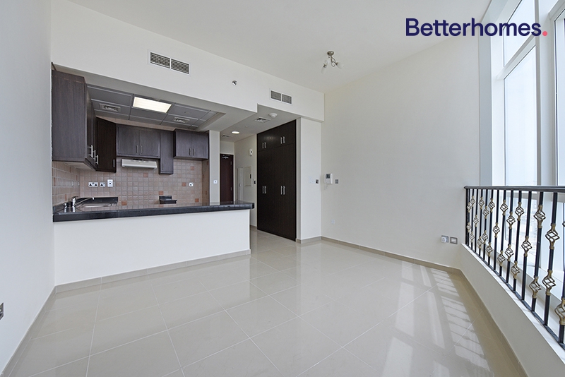 Apartment in Hydra Avenue Towers