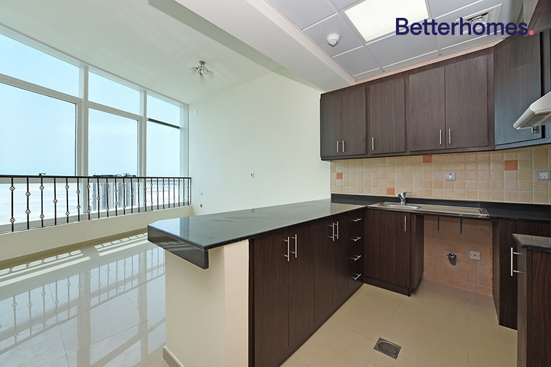 Apartment in Hydra Avenue Towers