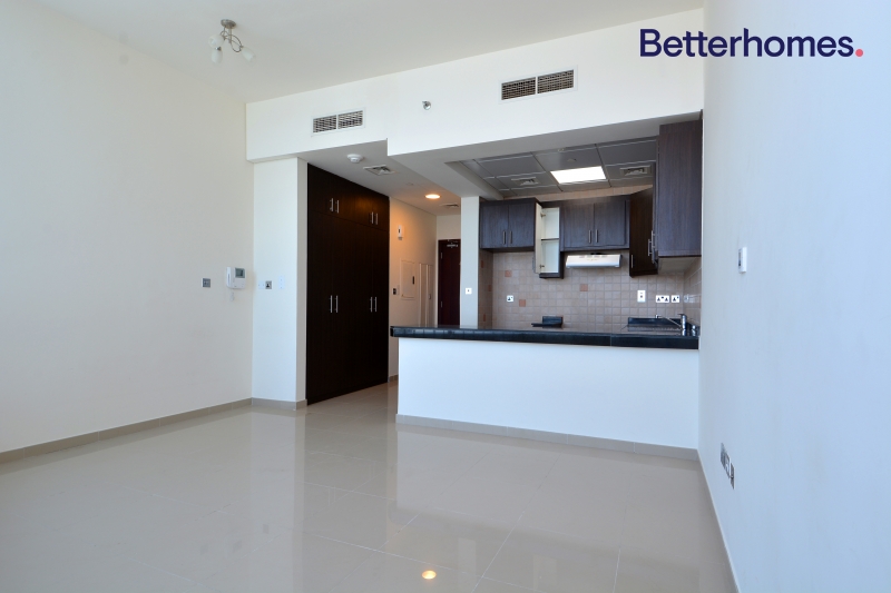 Apartment in Hydra Avenue Towers